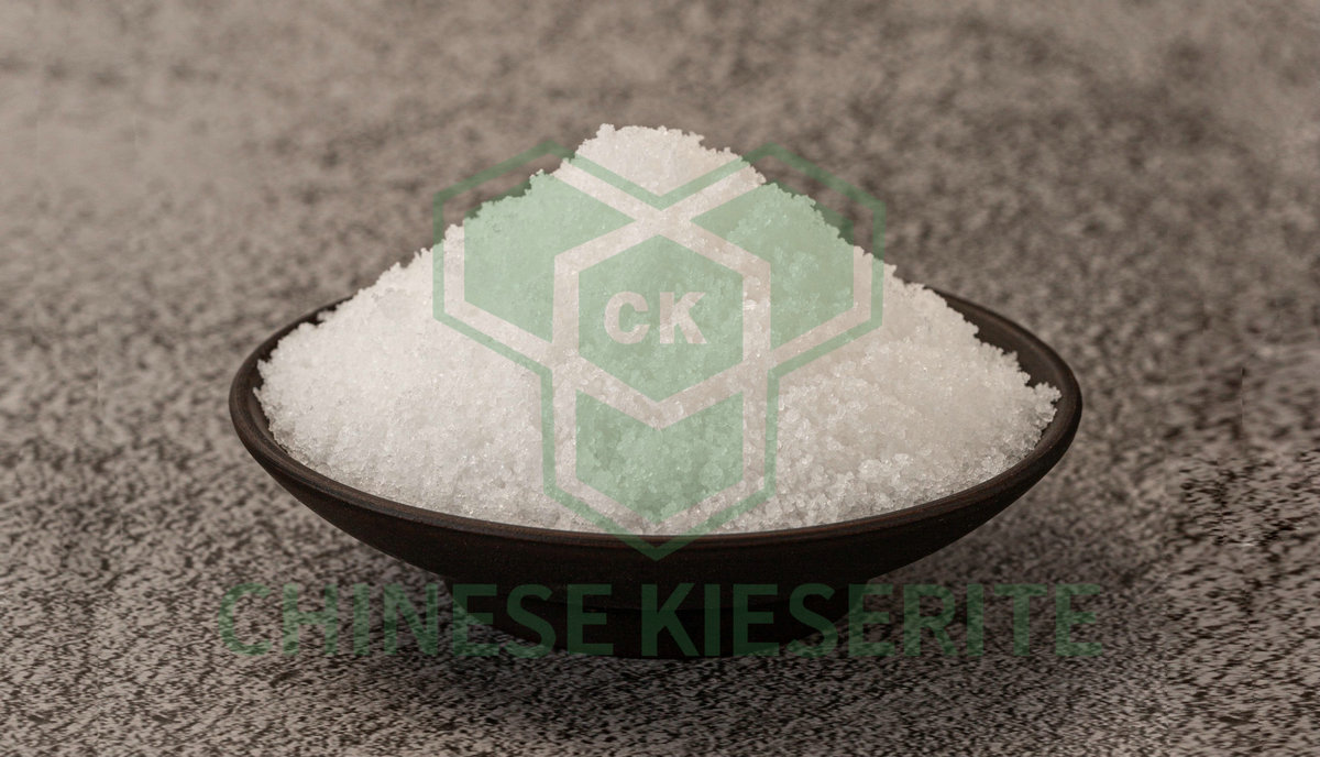 Cristal de sulfato de zinc heptahidrato
